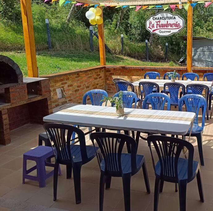Hermosa Casa Campestre Moderna "Rancho La Marina" Chiquinquirá Esterno foto